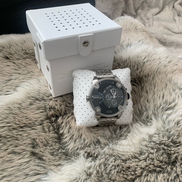 Diesel watch - Picture 3 of 3